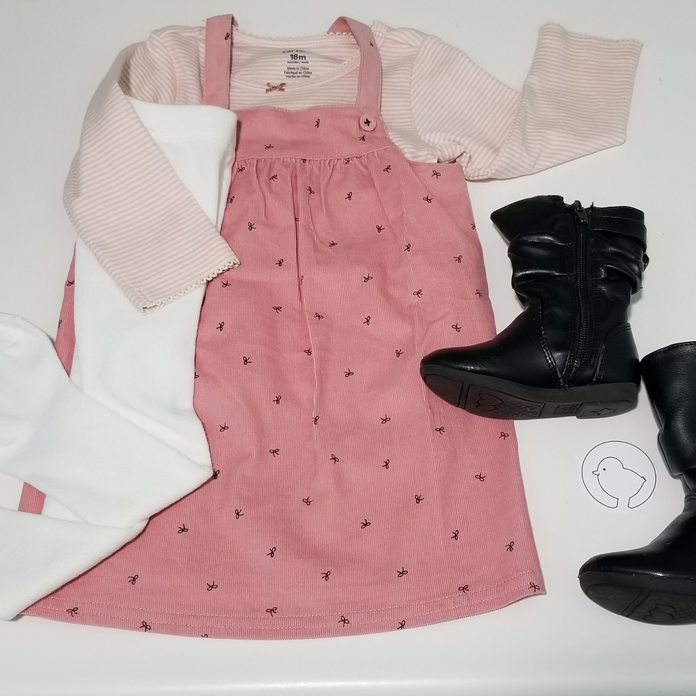 NWOT Carter's Baby girl outfit